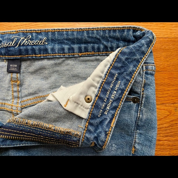 Universal Thread High Rise Shorties - Picture 4 of 4